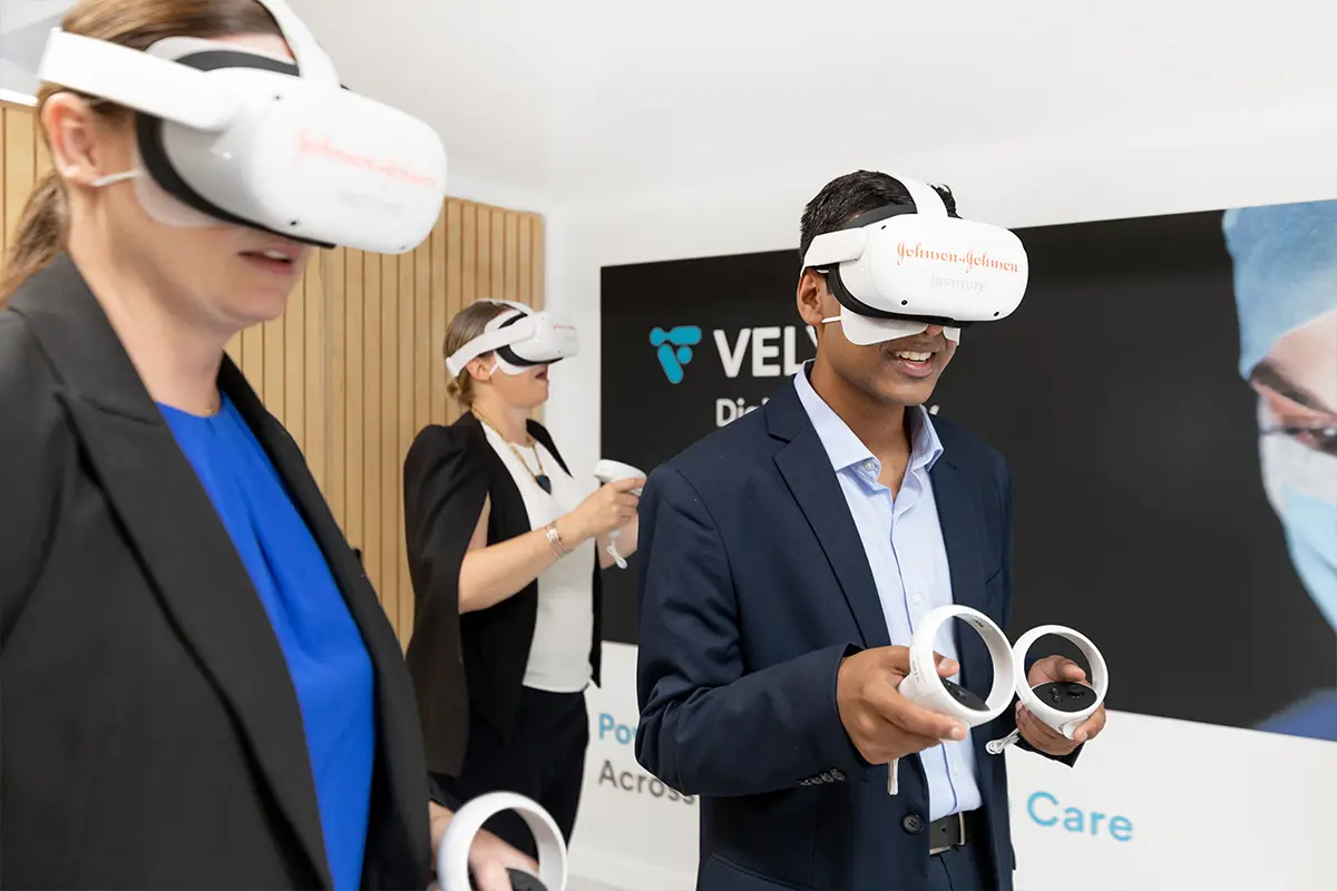 Johnson & Johnson VELYS Mobile Lab, event photograph 5 of 6