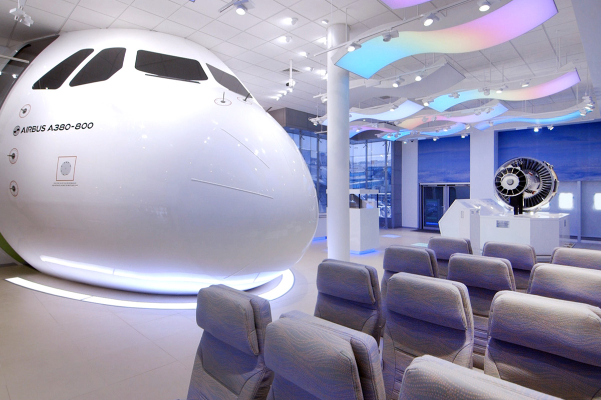 Emirates: Emirates Aviation Experience, image 6