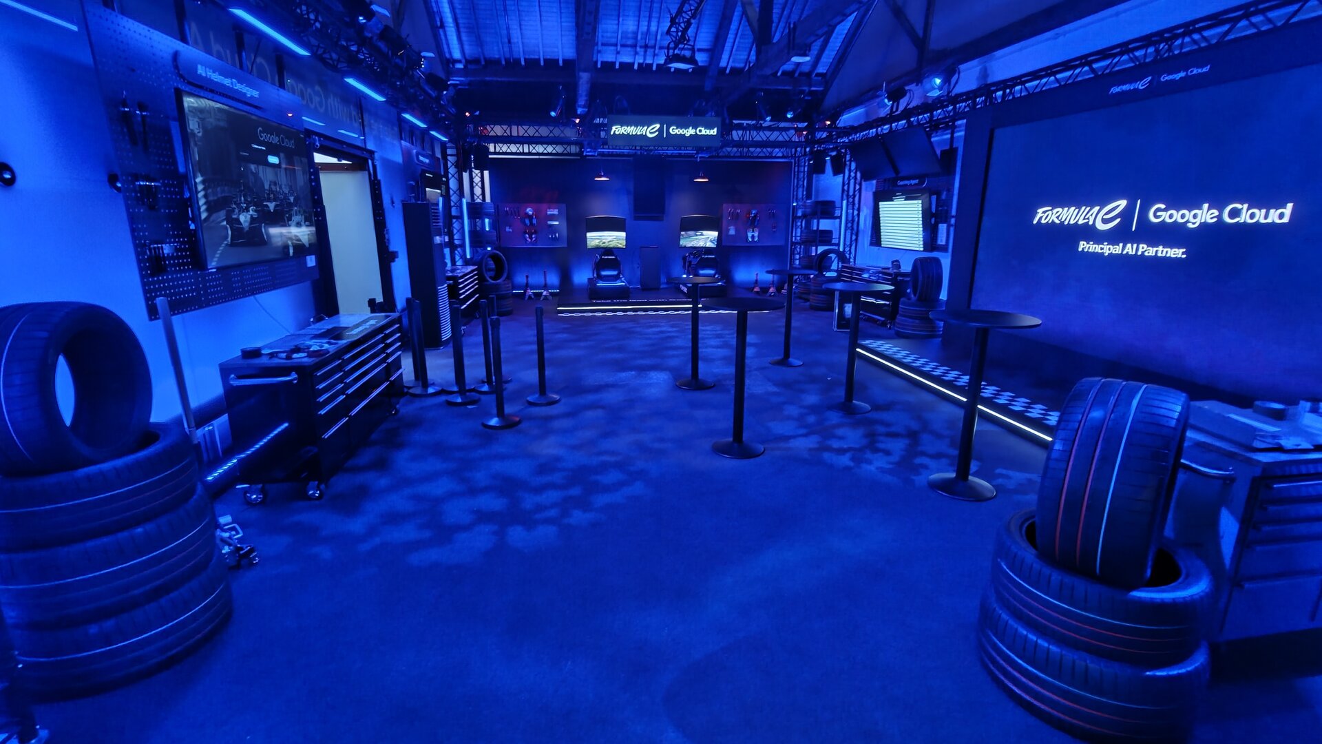 Google Cloud Google Cloud Summit 2026 — event photograph 2 of 10