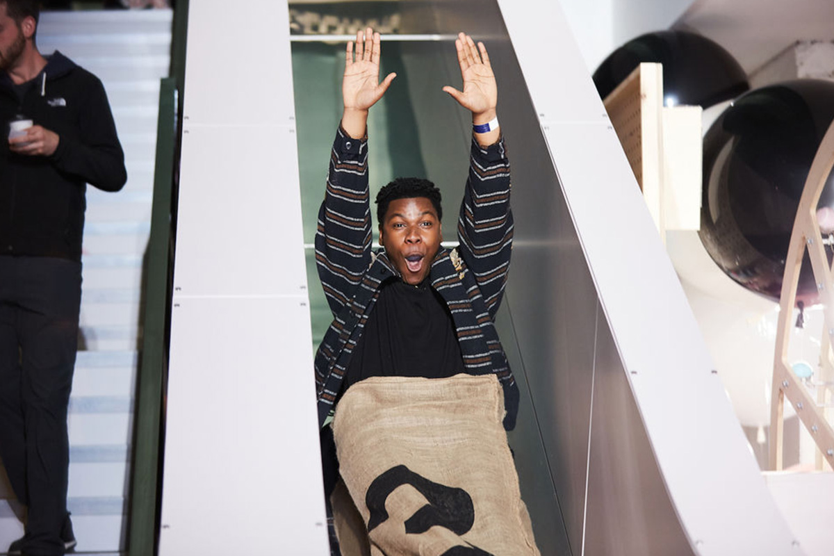 Google: Google Pixel 3: Curiosity Rooms, image 2
