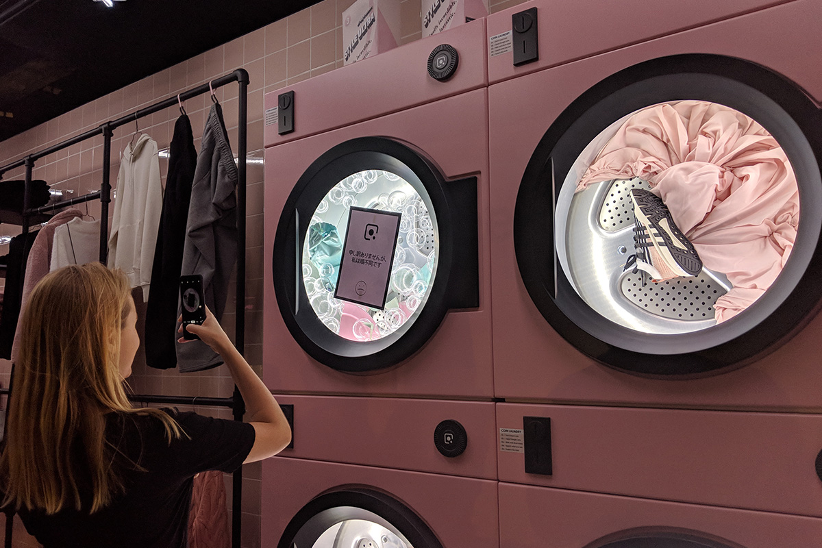 Google: Google Pixel 3: Curiosity Rooms, image 6